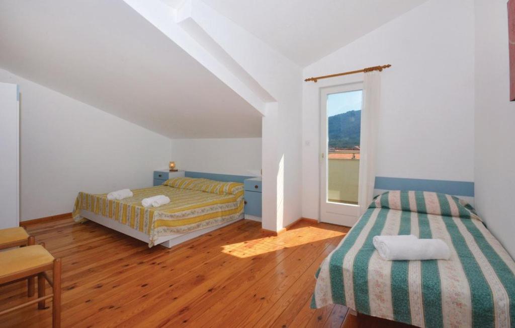 Apartman Tudor Stari Grad  Luaran gambar